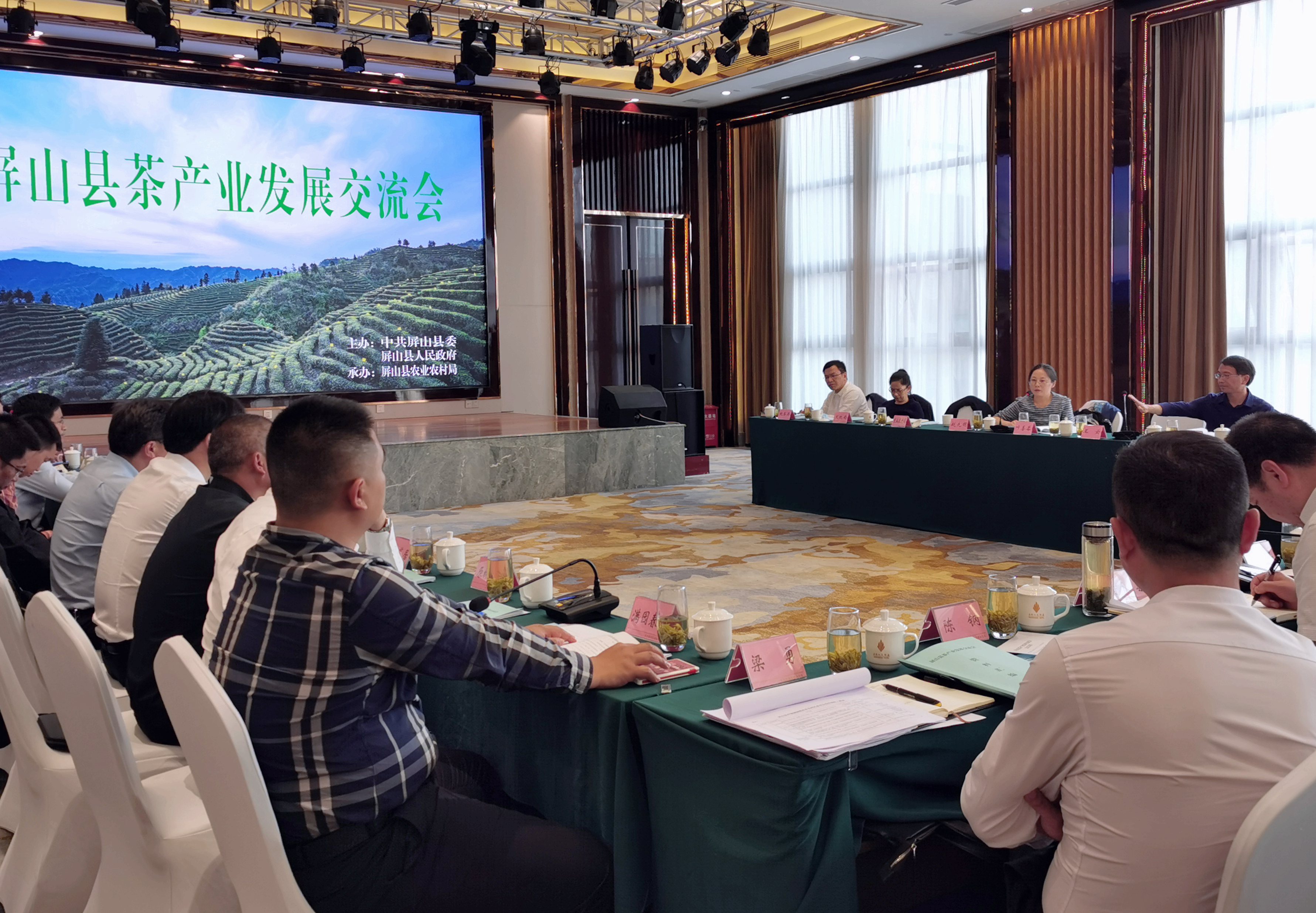 1588124741050066229.jpg 1588124741050066229.jpg