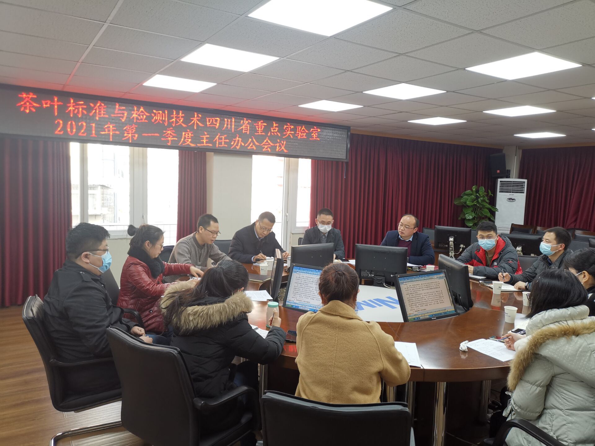 1612875342336087579.jpg 1612875342336087579.jpg