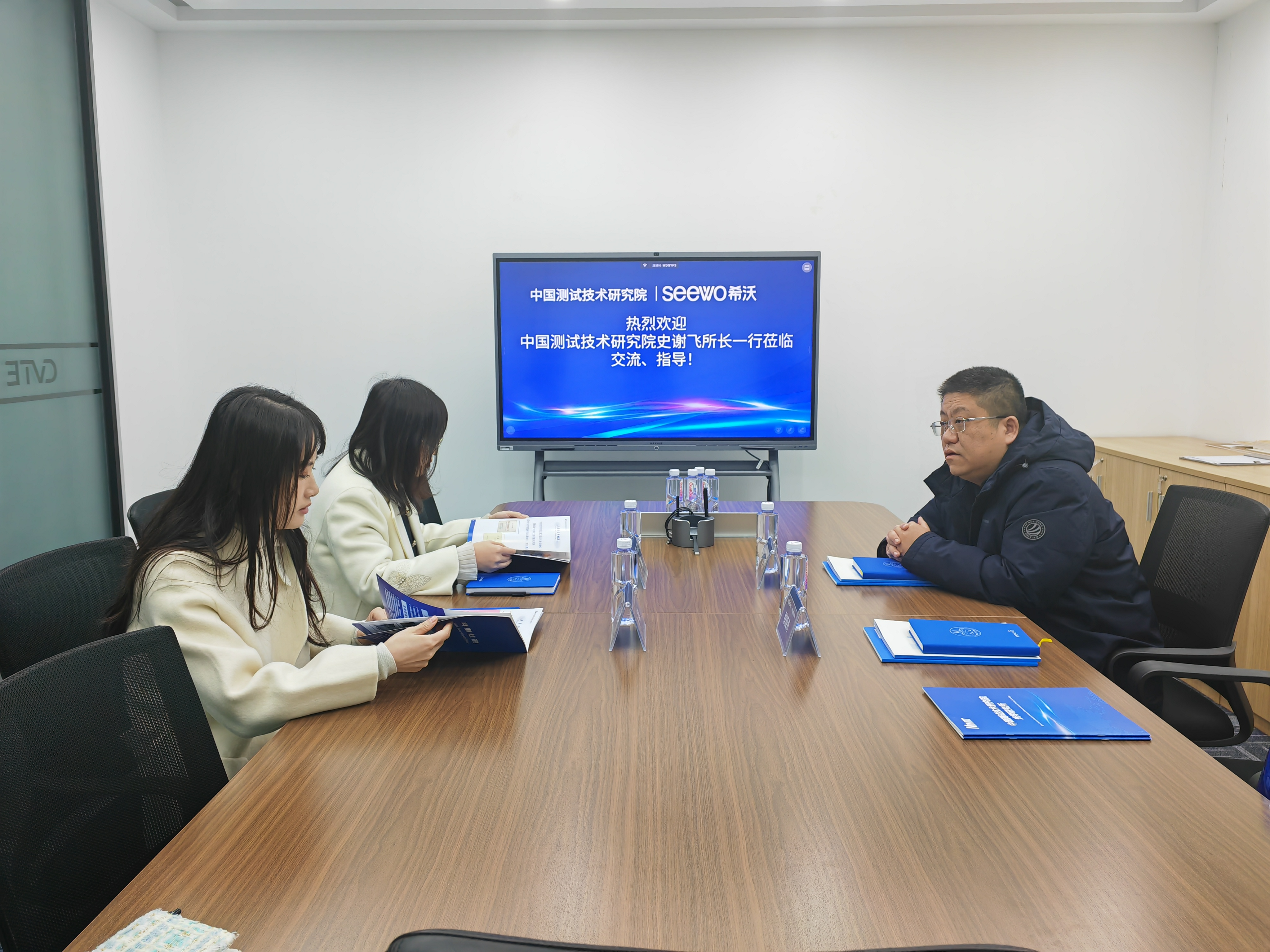 1737428540161017677.png 1737428540161017677.png